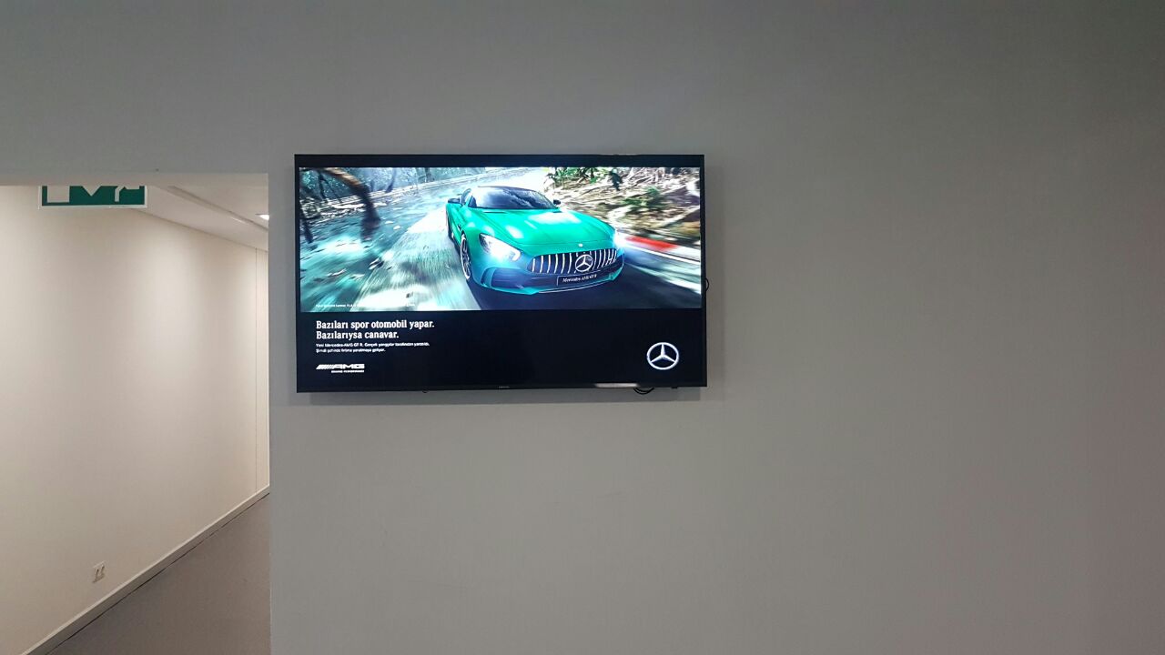 Digital Signage